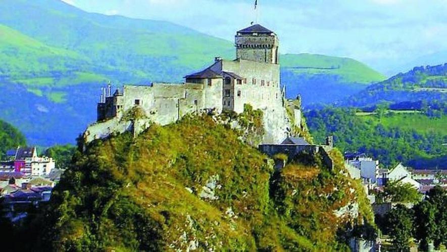 Apartamento Tithome 2 - Gare, Centre Ville, Vue Montagne Et Chateau Lourdes